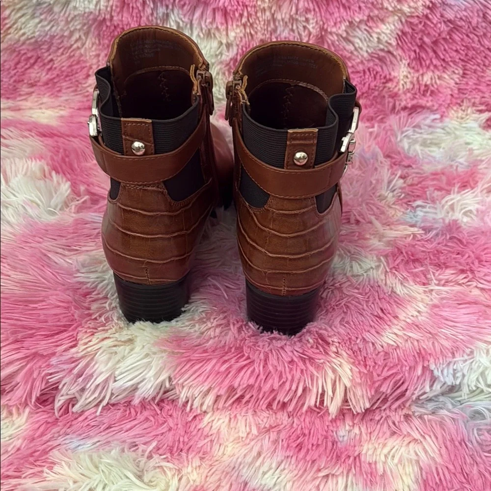 Karen Scott Brown Ankle‎ Booties with Elastic Panels